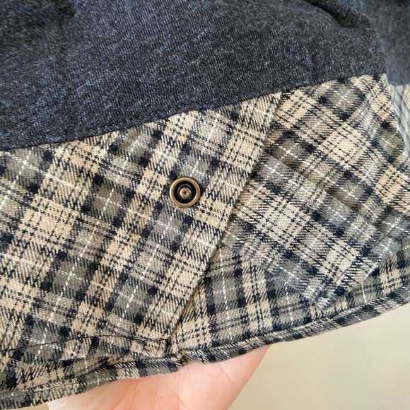 𝅺preloved TORONTO Willow Tee NWT Large - Picture 3 of 12